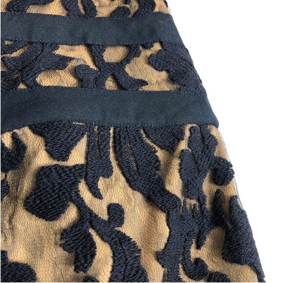 Tadashi Shoji Dress Womens 4 Navy Tan Floral Lace Overlay Banded Sheath 3K915M - Picture 3 of 16